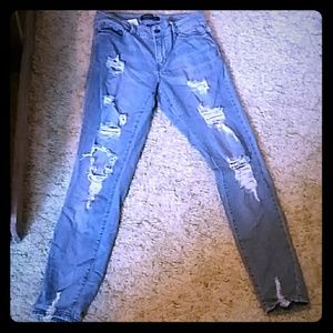 Blue spice ripped jeans